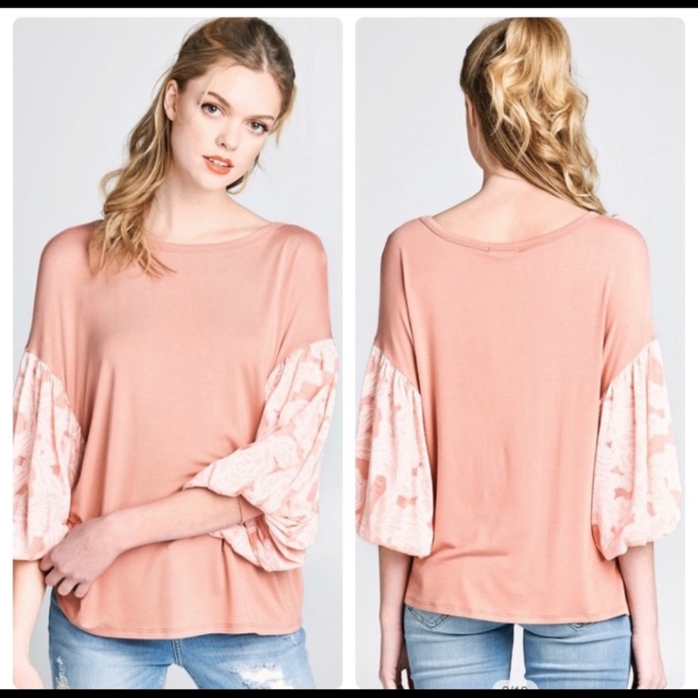 Boutique top by Oddy  (S,M,L) NWT